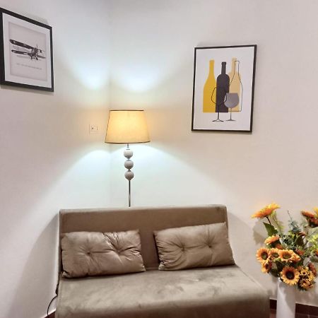 7 Cannelle Guest House イゼルニア エクステリア 写真