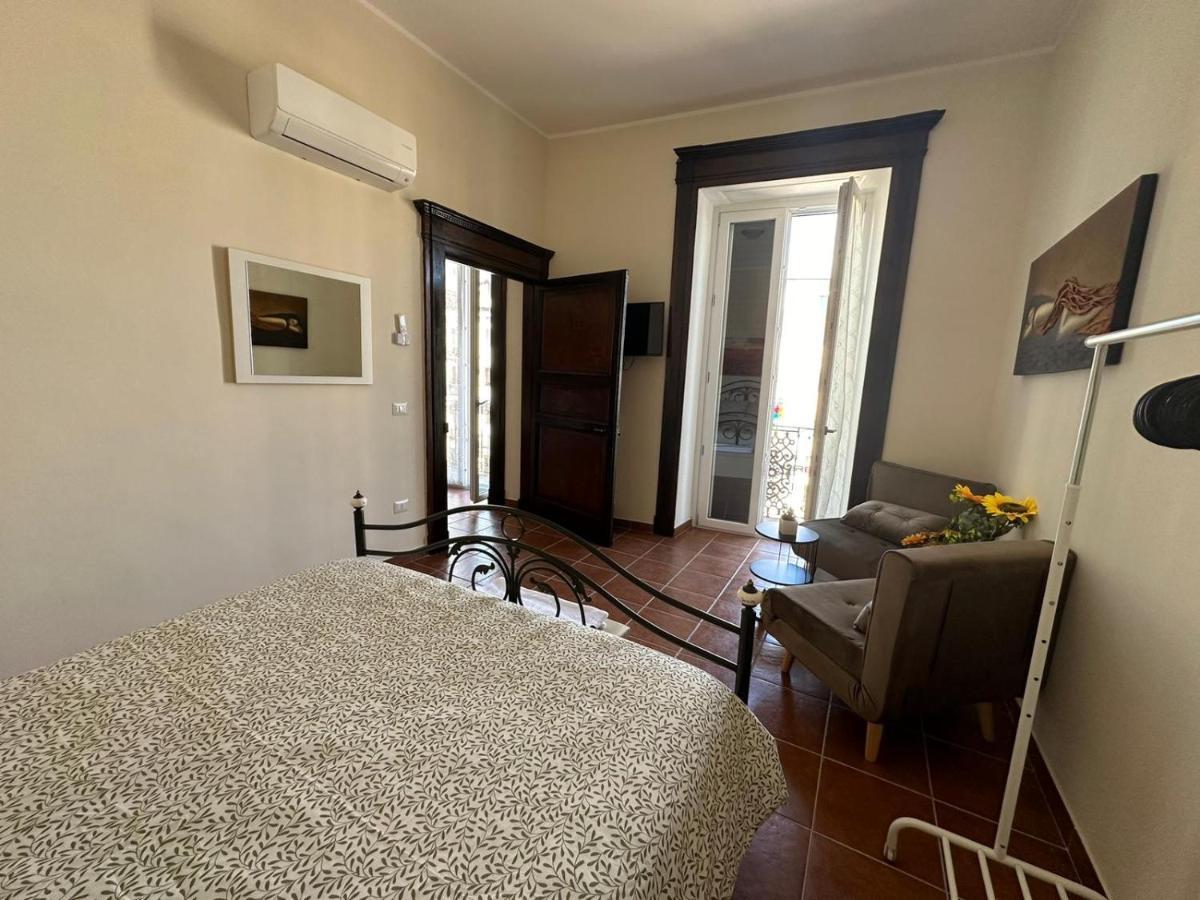 7 Cannelle Guest House イゼルニア エクステリア 写真